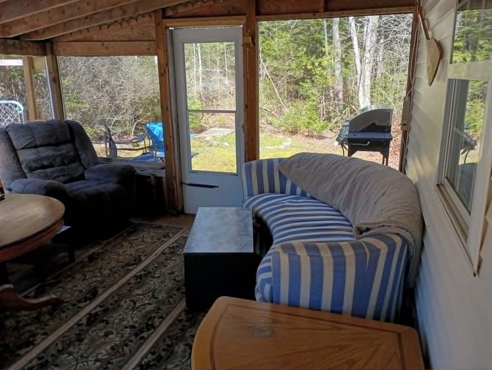 Screened in front porch