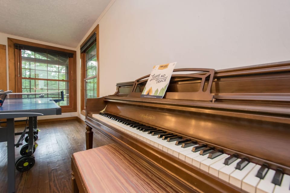 House | 4 bedrooms, high-speed internet