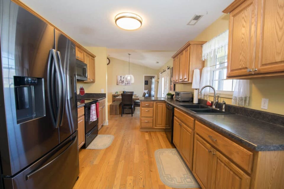 House | 4 bedrooms, high-speed internet