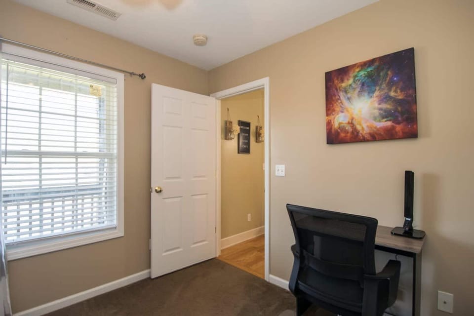 House | 4 bedrooms, high-speed internet