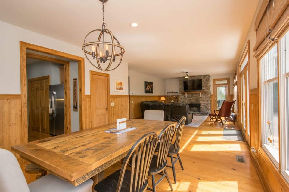 House | 3 bedrooms, high-speed internet