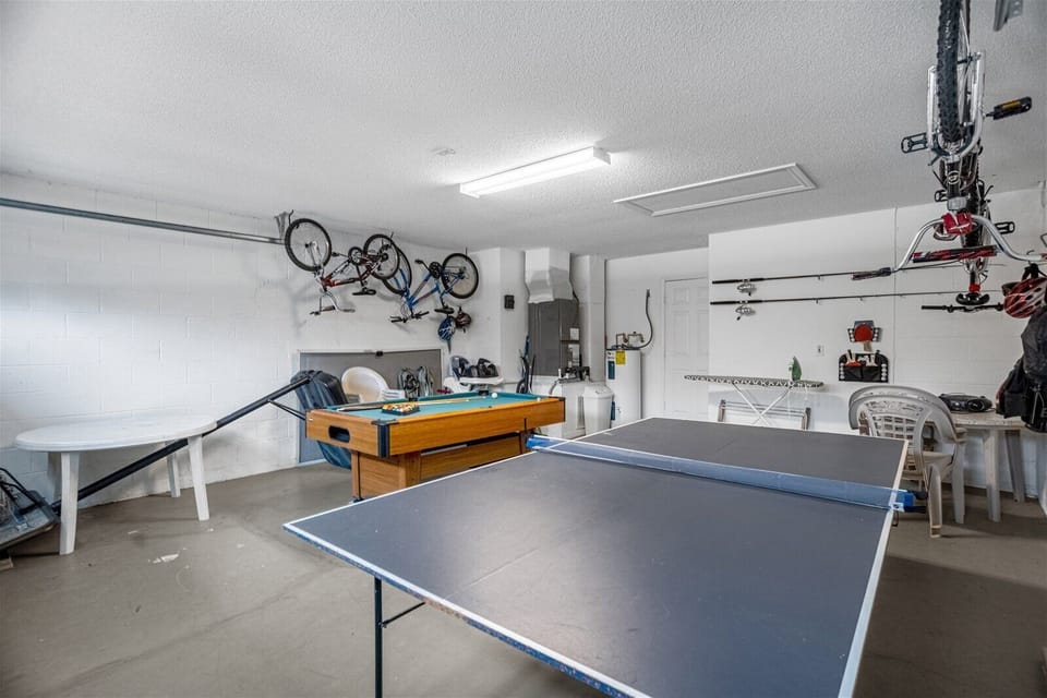 Game Room With Table Tennis & Pool Table