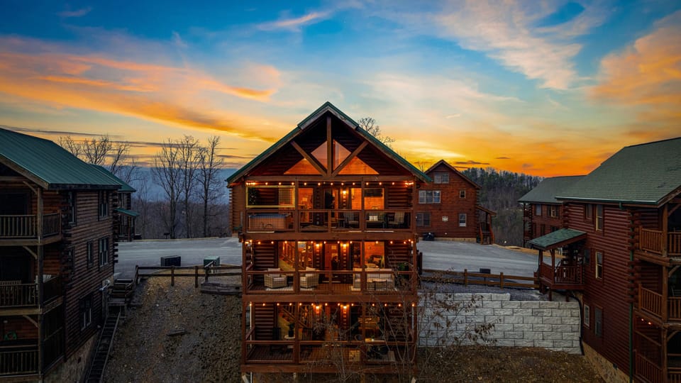 Three decks to spread out and enjoy the view!