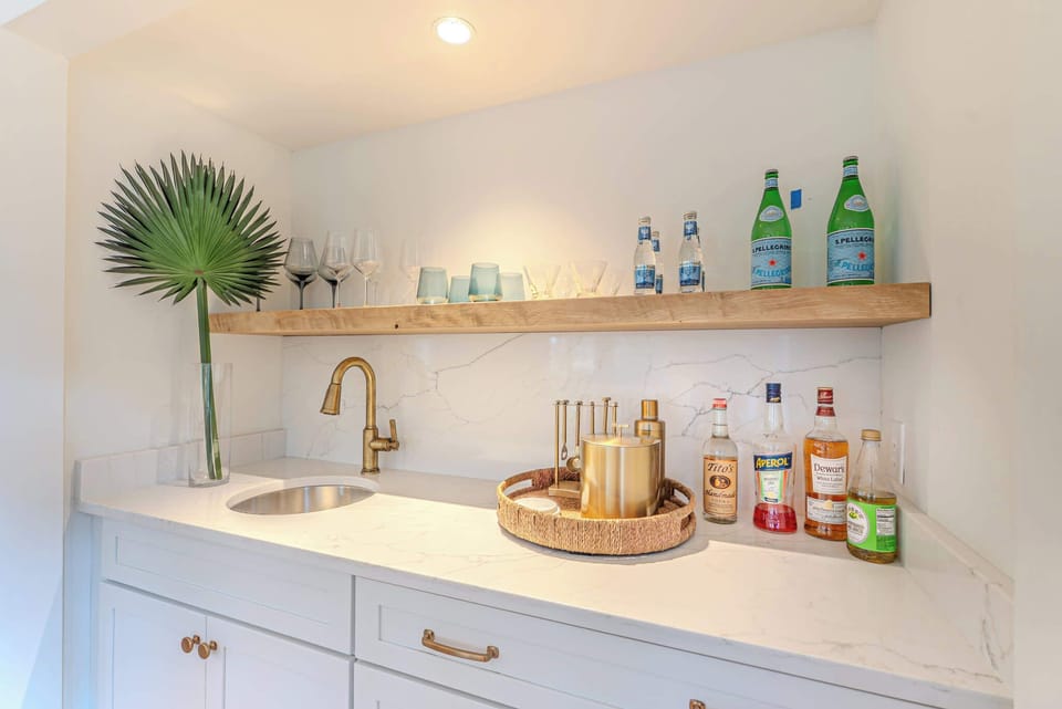 Stylish bar area perfect for entertaining guests.