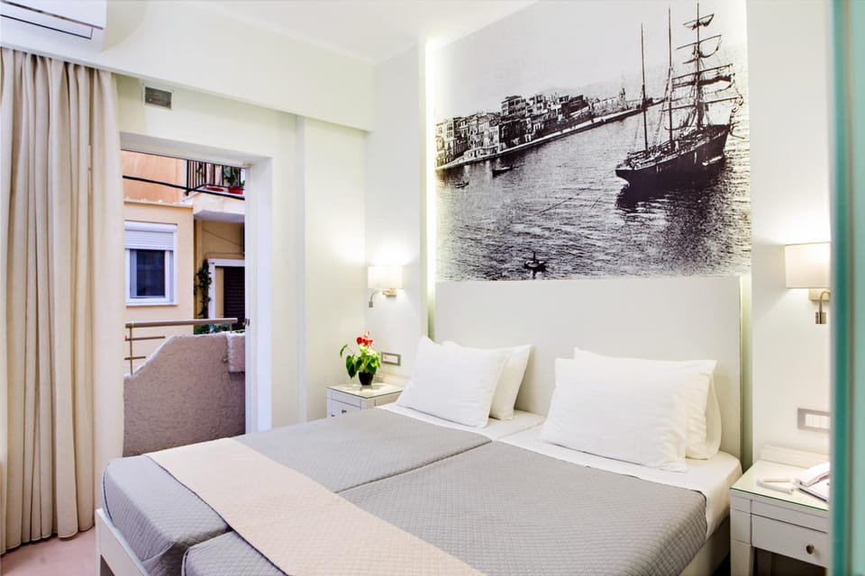 Pillowtop beds, minibar, in-room safe, laptop workspace