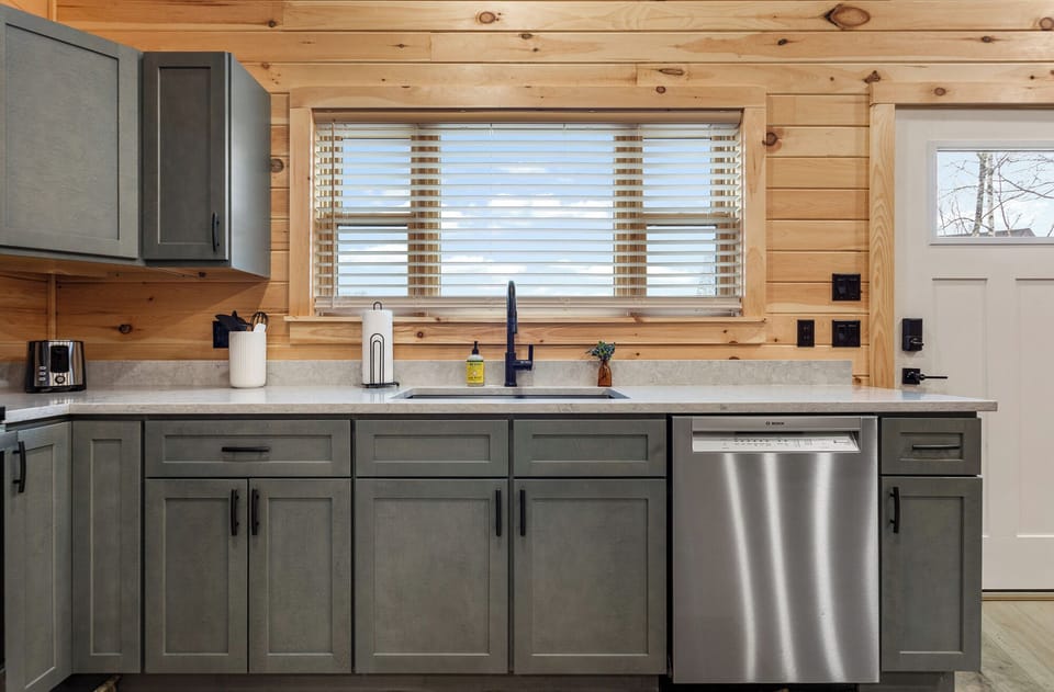 Kitchen sink