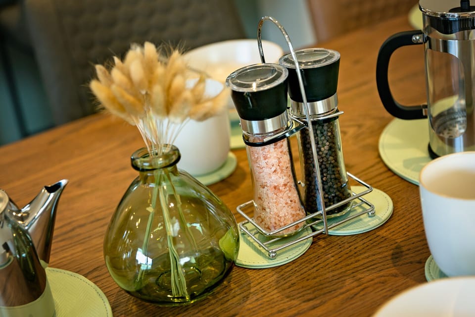 Kitchen table