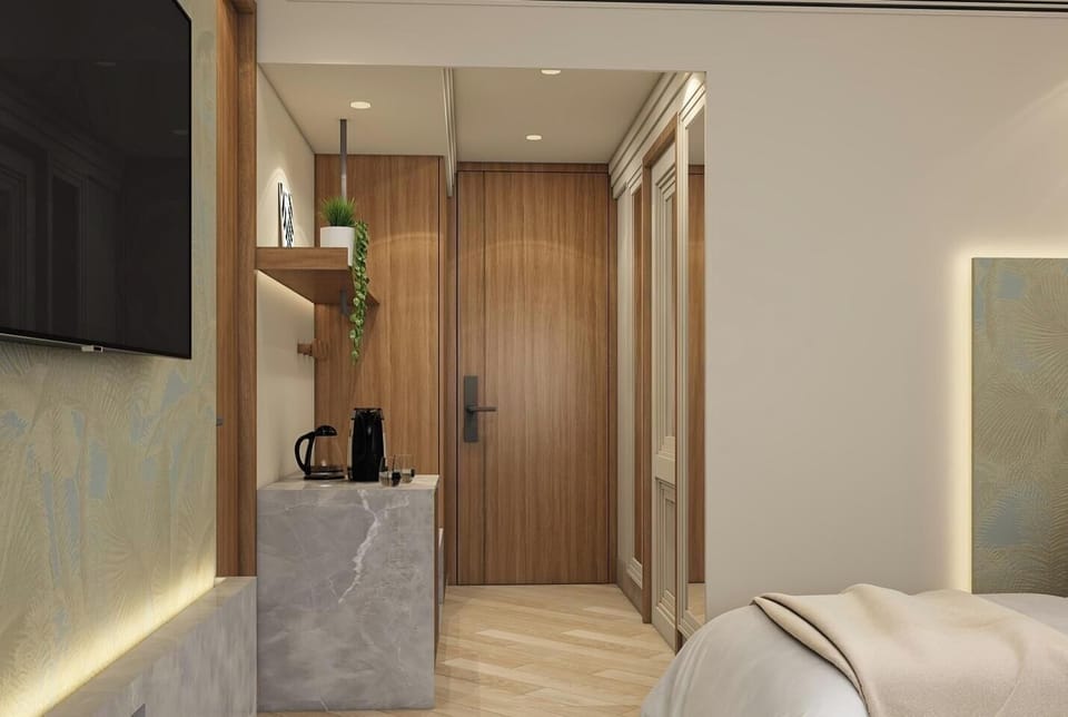 Deluxe Twin Room | Minibar, laptop workspace, free WiFi, bed sheets