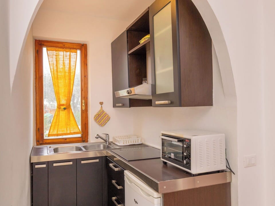 Kitchen, Interior Design, Wood, Furniture, Kitchen Appliance, Countertop, Flooring, Major Appliance, Cabinetry, Floor