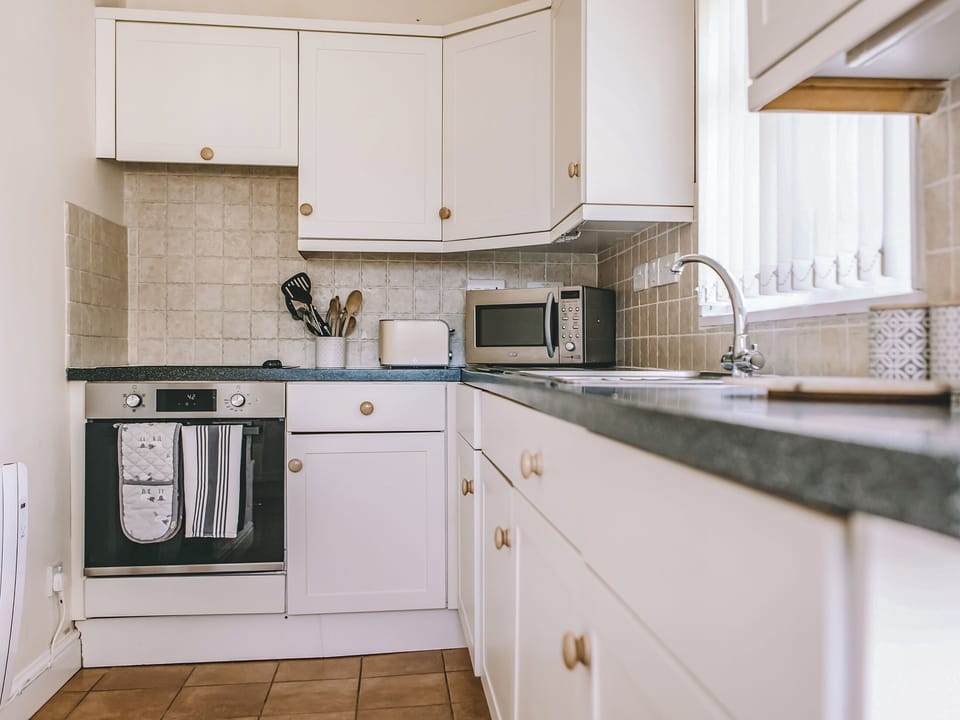 Kitchen | The Shooting Lodge - Stowlangtoft Estate, Bury St. Edmunds
