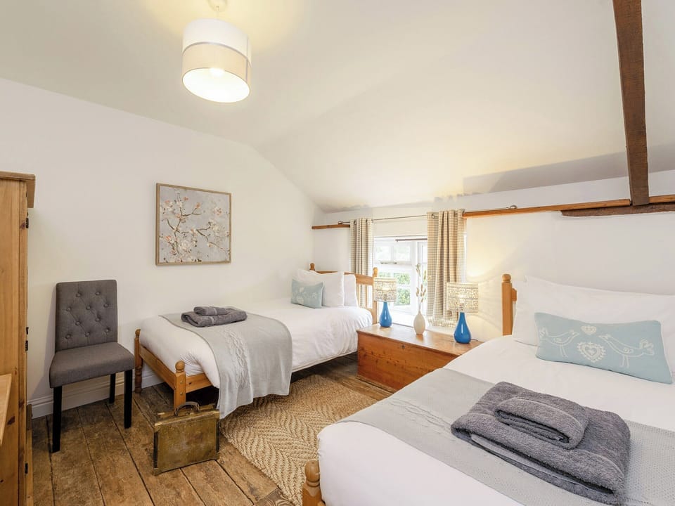 Comfy twin bedroom | The Old Mill - Somerset Country Escape, Wrantage, near Taunton