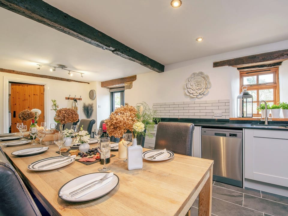 Excelent dining area | The Old Mill - Somerset Country Escape, Wrantage, near Taunton