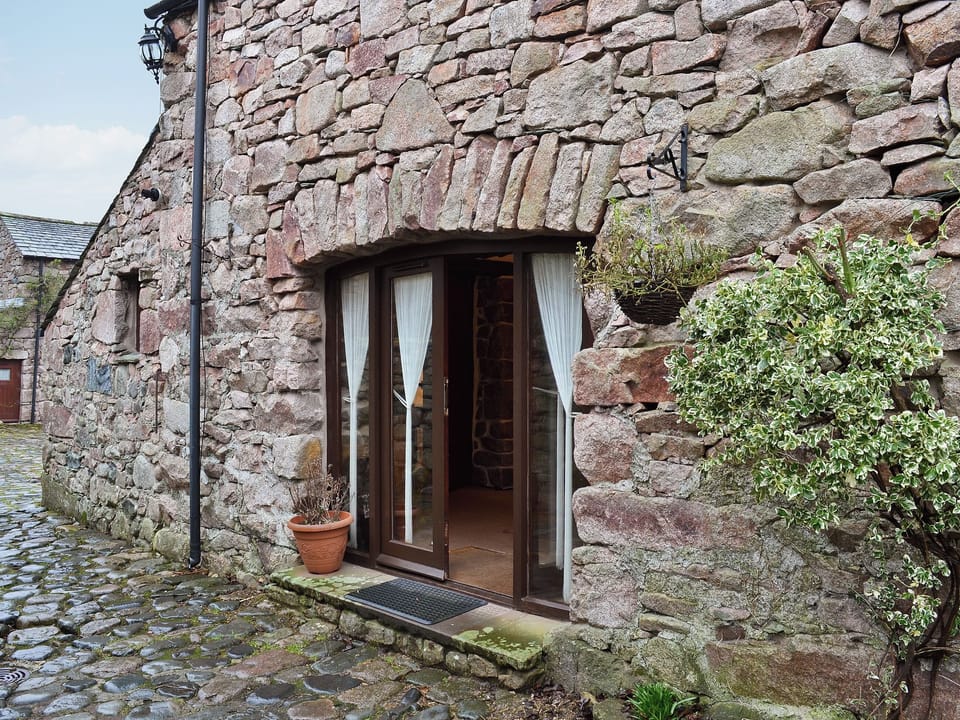 Bridge End Farm Cottages - Wrynose Cottage, Boot, nr. Eskdale