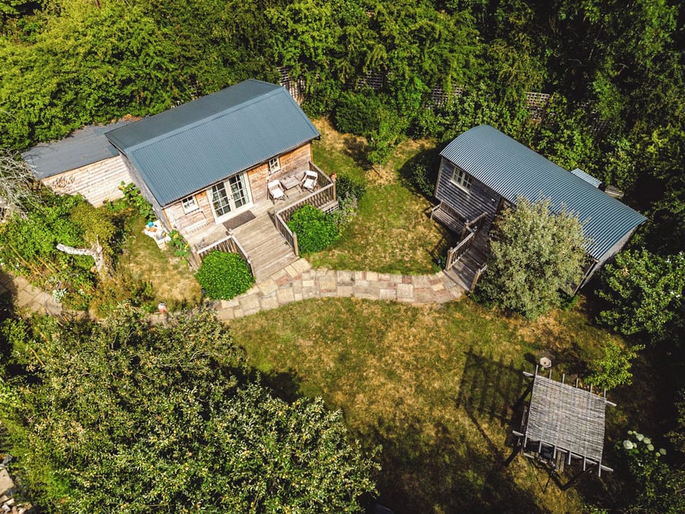 Setting | The Challoners, Robertsbridge