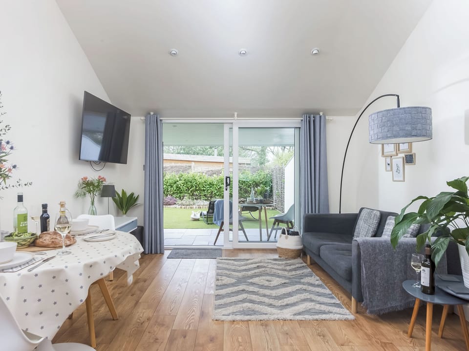 Open plan living space | Holly - Little Dunley Cottages, Bovey Tracey
