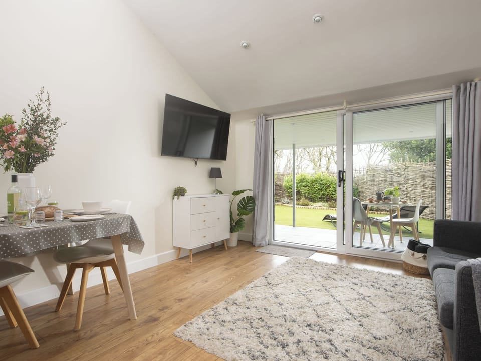 Open plan living space | Hazel - Little Dunley Cottages, Bovey Tracey