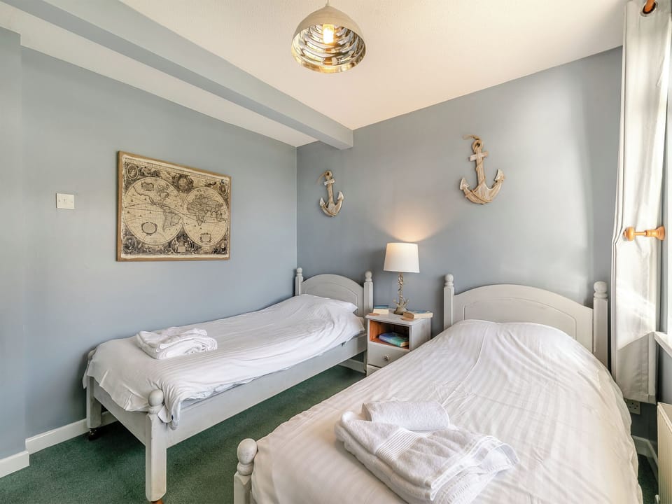 Twin bedroom | 6 Mount Brioni - Mount Brioni, Seaton