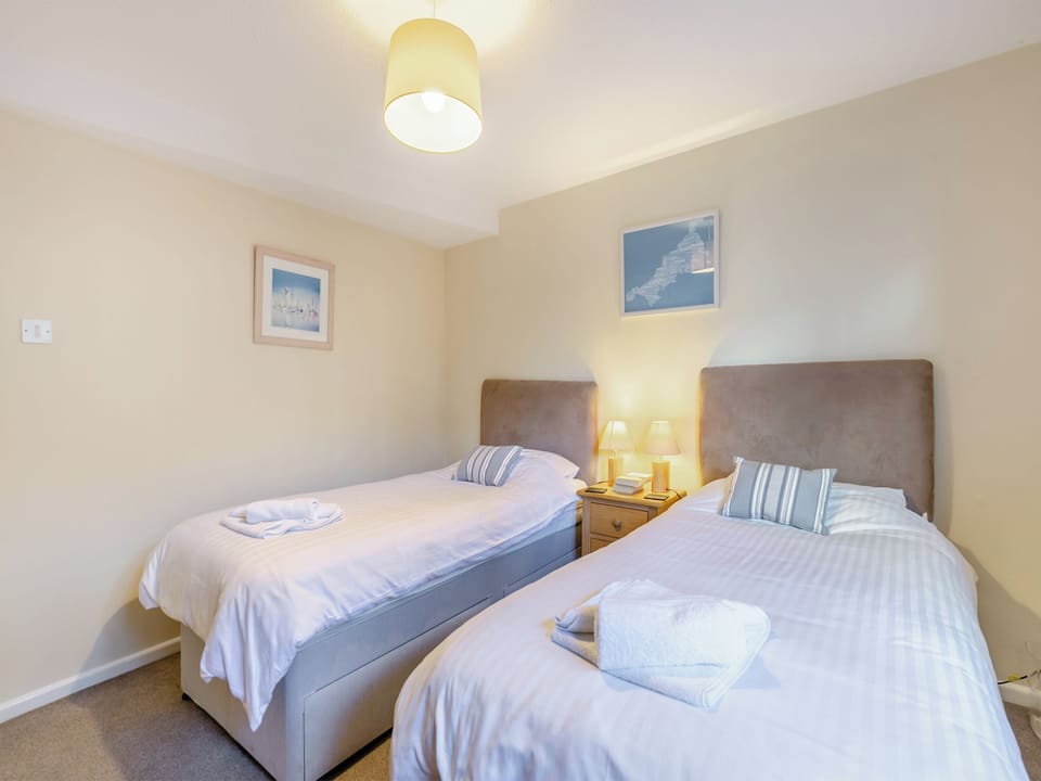 Twin bedroom | 2 Mount Brioni - Mount Brioni, Seaton