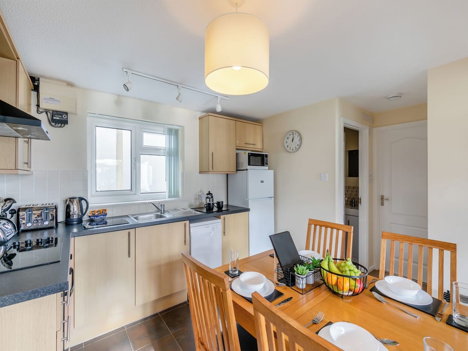 Kitchen/diner | 2 Mount Brioni - Mount Brioni, Seaton