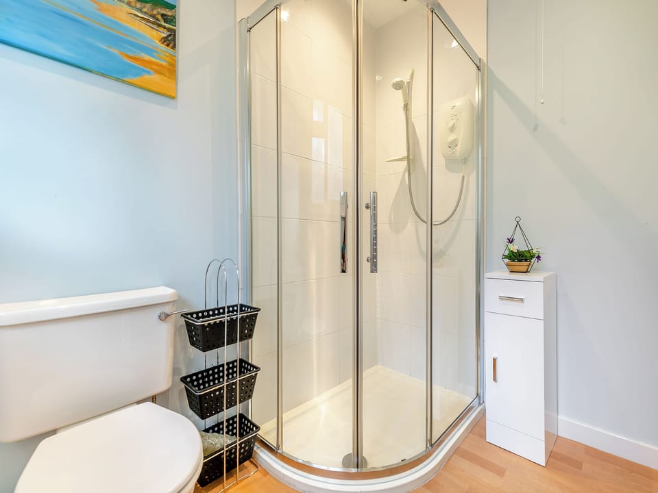 Bathroom | 13 Mount Brioni - Mount Brioni, Seaton