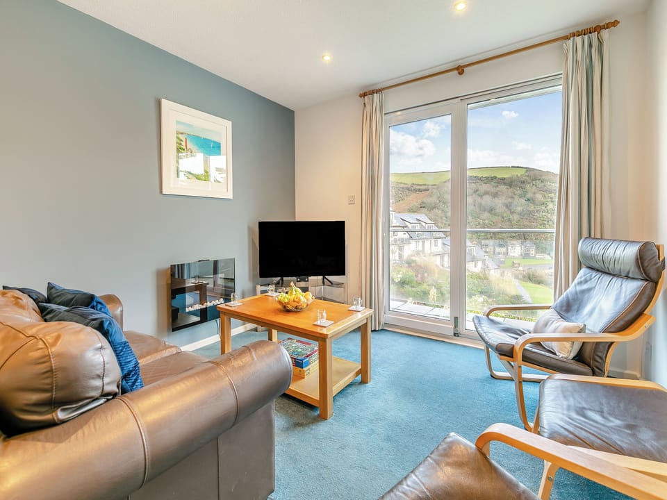 Living area | 13 Mount Brioni - Mount Brioni, Seaton