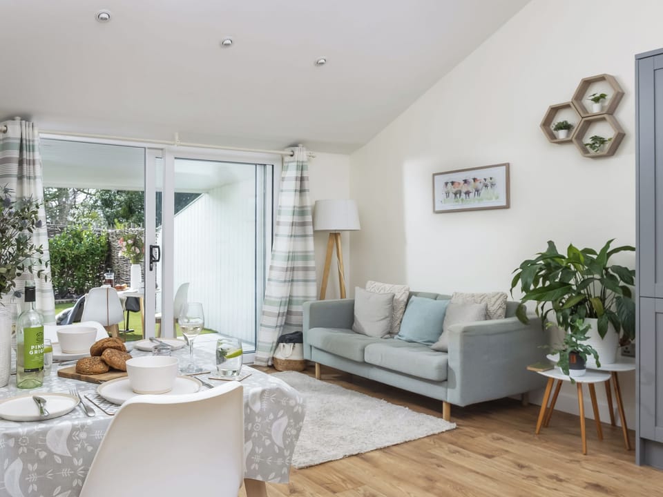 Open plan living space | Willow - Little Dunley Cottages, Bovey Tracey