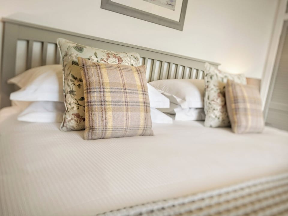 Double bedroom | Edenville, Gatehouse of Fleet, near Castle Douglas