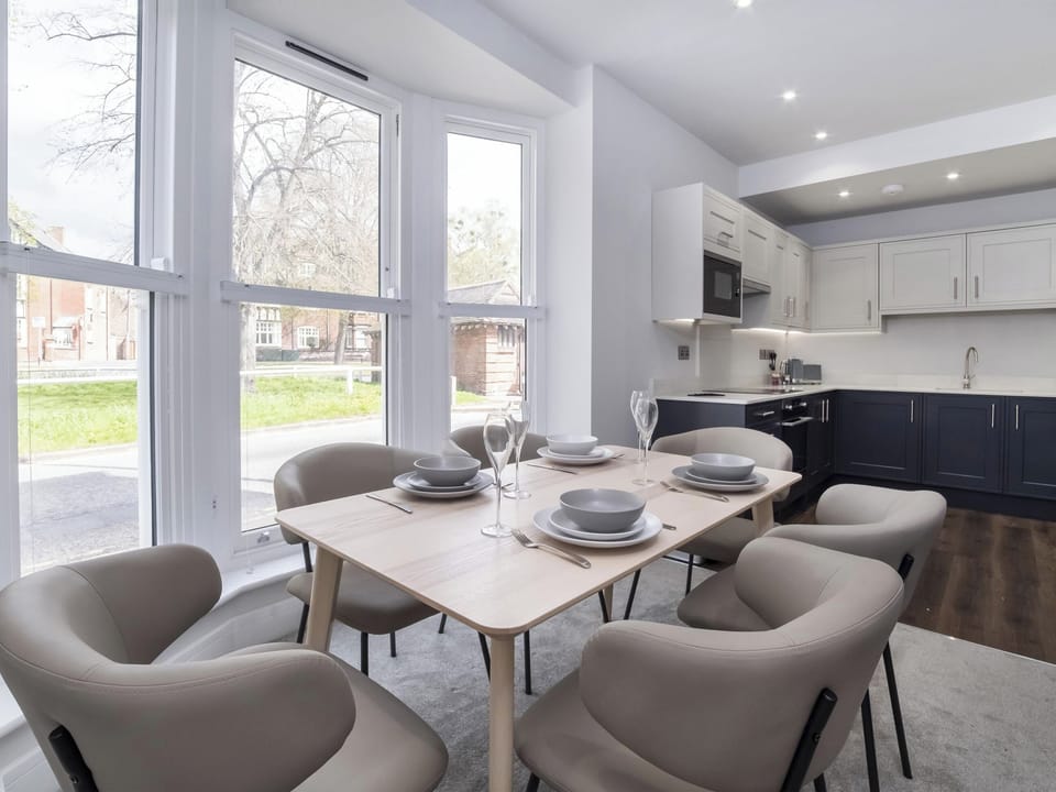 Dining Area | Mucky Peg - City Apartments York, York