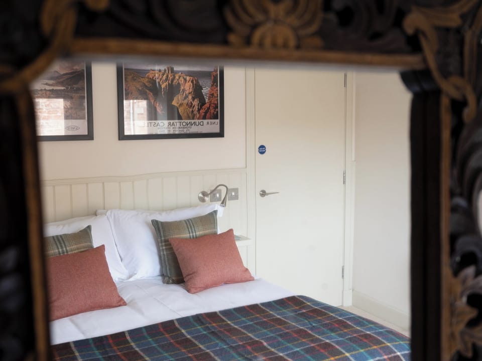 Double bedroom | Tree House - Arthouse Apartments, Inverness