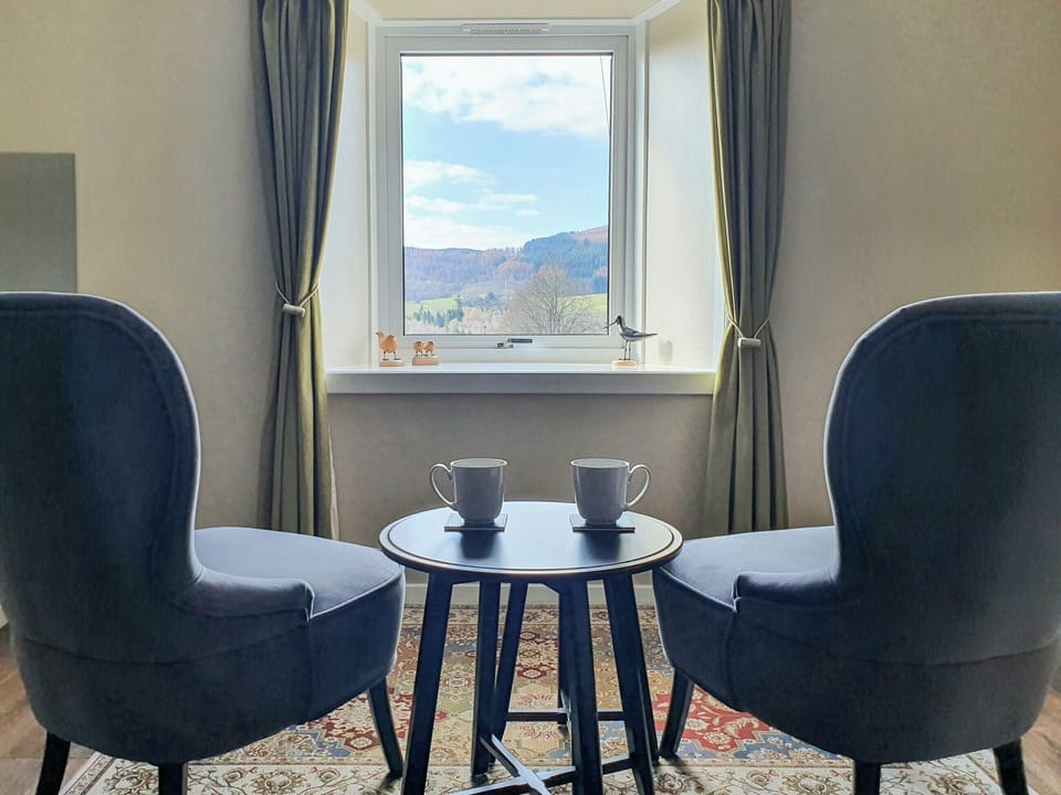 Living area | Elmwood West - Pitlochry Self Catering, Pitlochry