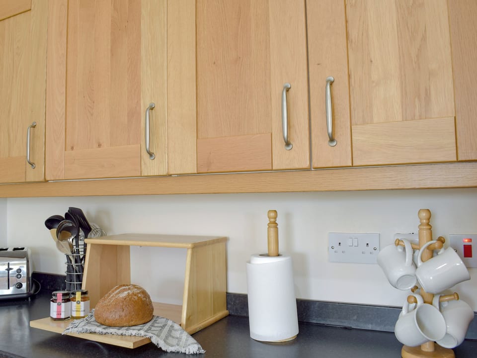 Well equipped kitchen | Willow Cottage - Culmore Bridge Cottages, Sandhead