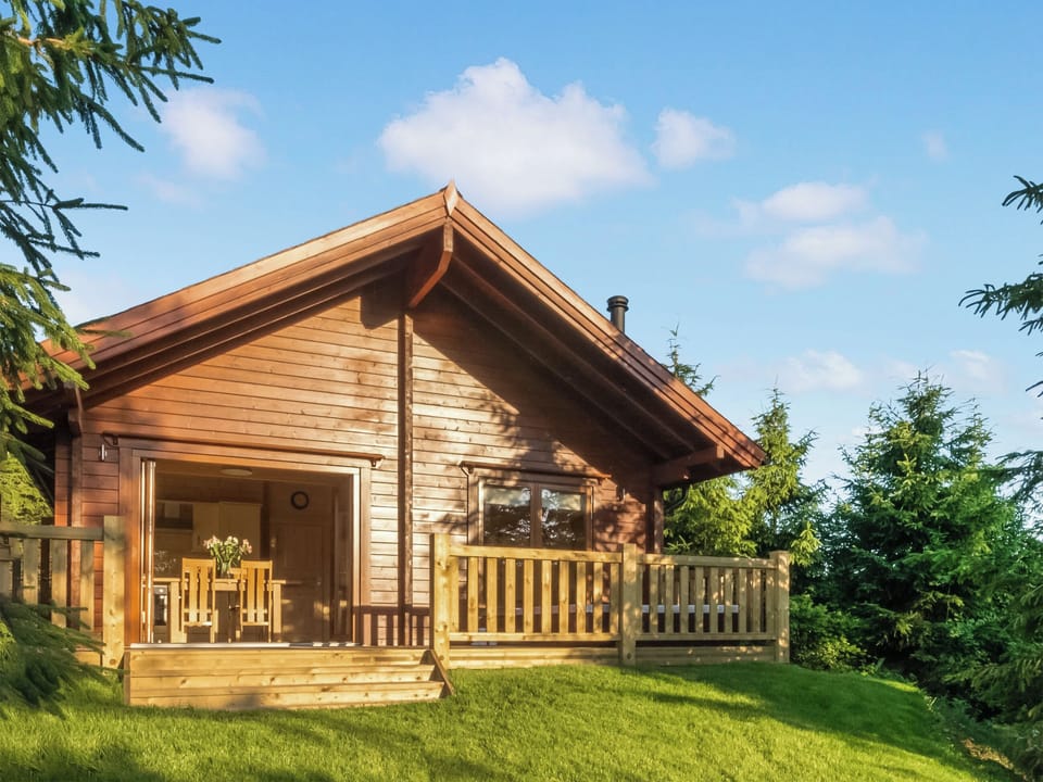 Exterior | Henning Lodge - Brewery Farm Lodges, Ansty, near Dorchester