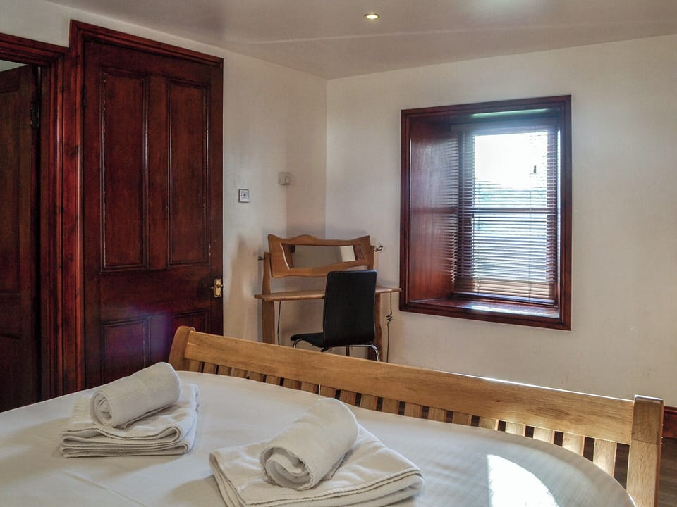 Double bedroom | Anne&rsquo;s Cottage - Waterside, Newton Stewart