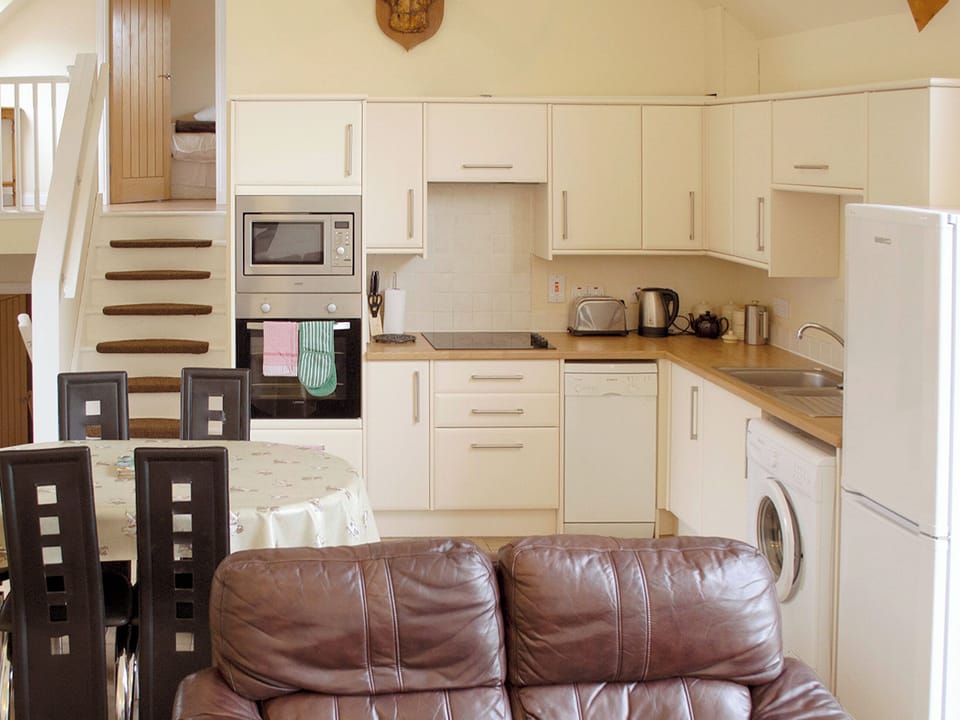 Kitchen area | The Byre - Cairnton Farm Cottages, Lumphanan, near Banchory