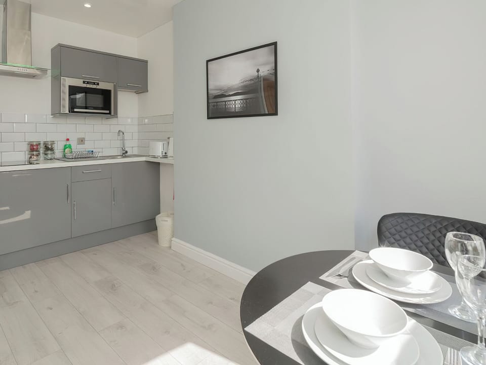 Kitchen/diner | Coastal Gem - Seaside Llandudno, Llandudno