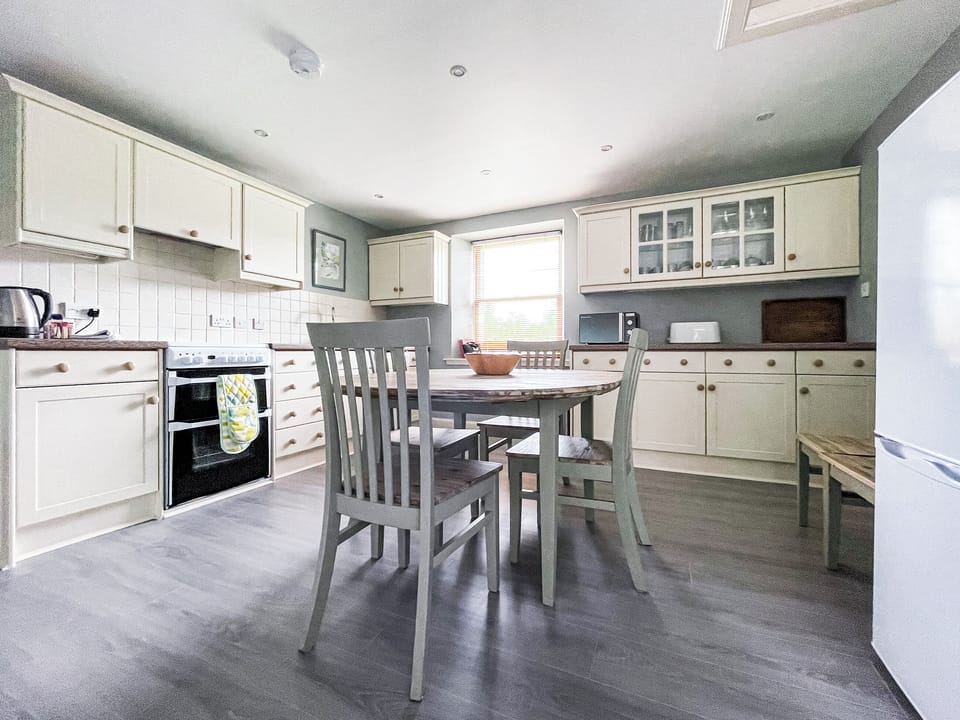 Kitchen | Balloan- Balloan Cottage - Balloan, Dornoch