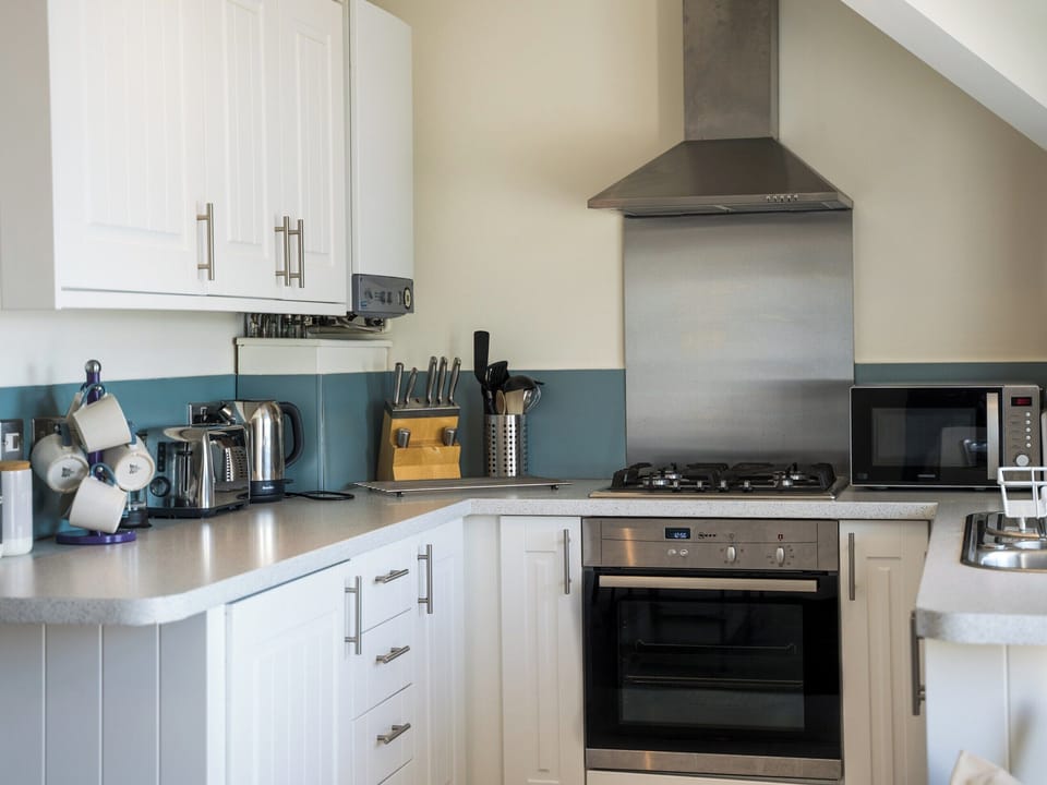 Kitchen | Apartment 2 - Astor House, Torquay