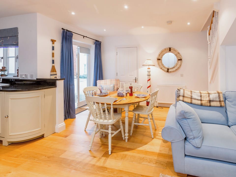 Dining area | The Lobster Pot - Aldeburgh Coastal Cottages, Aldeburgh, near Saxmundham