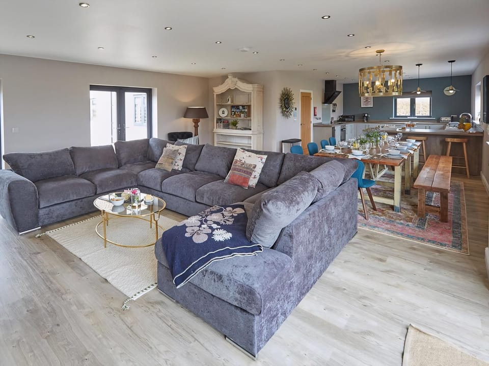 Stunning open-plan living space | Wild Cherry Barn - Ashlin Farm Barns, Dunholme, near Lincoln