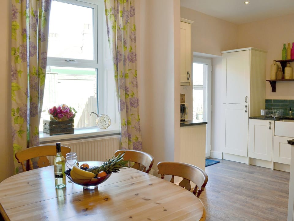 Spacious kitchen/ diner | Driftwood Cottage, Seahouses