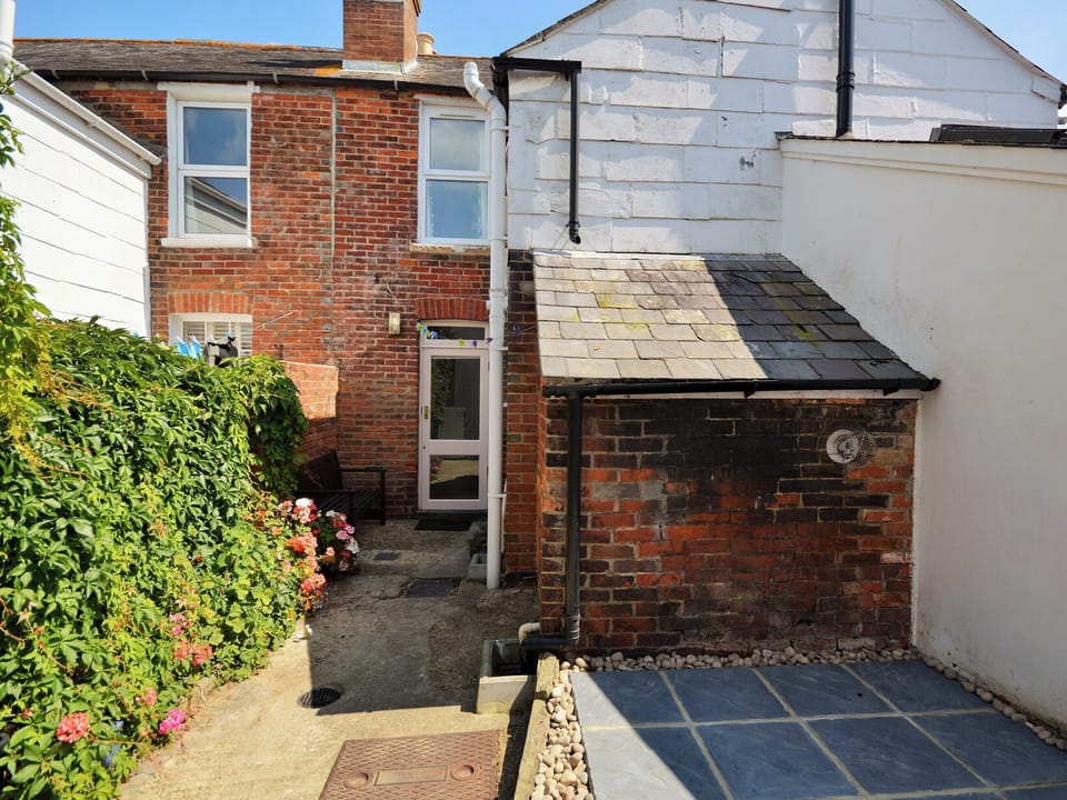 Patio | Admirals Cottage, Yarmouth