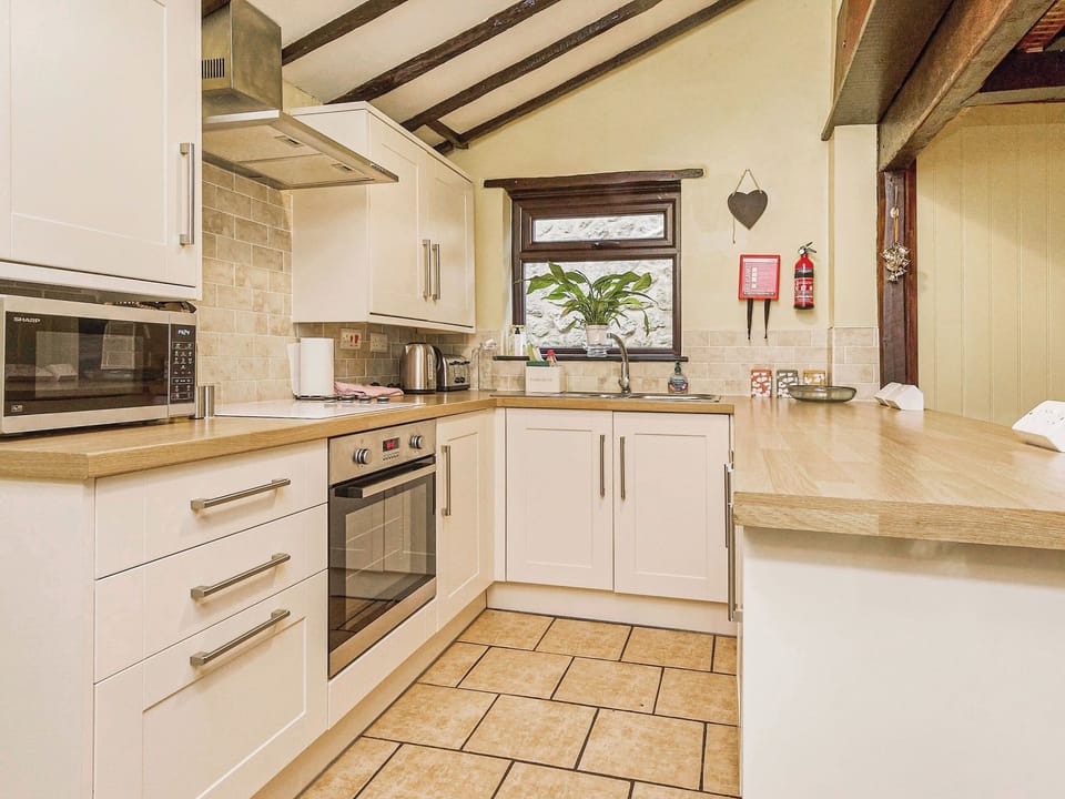 Kitchen | Lavender Cottage, Arreton