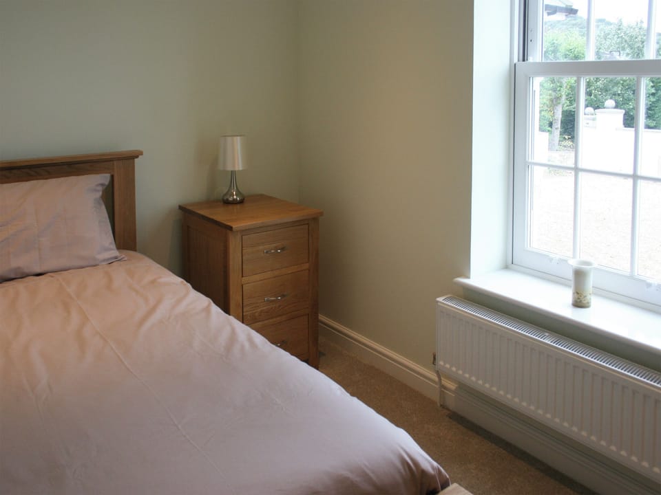 Cosy single bedroom | Highlands Apartment 2 - The Highlands, Shanklin