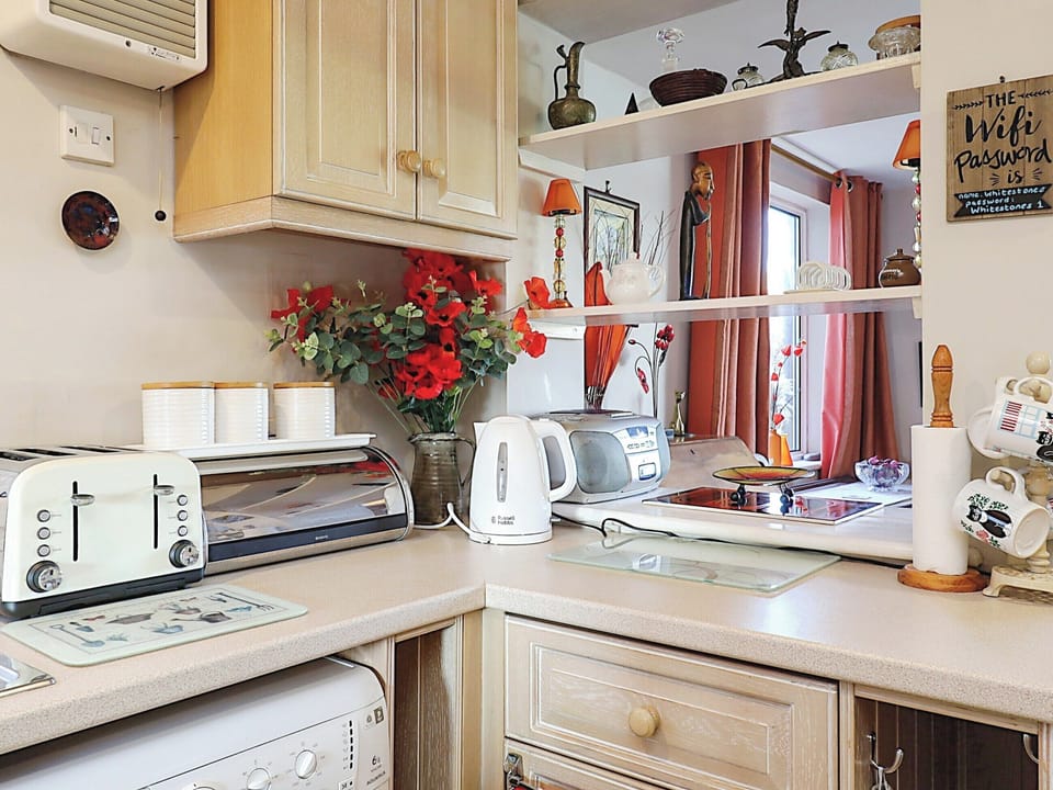 Kitchen | Whitestones, Limerstone, near Brightstone