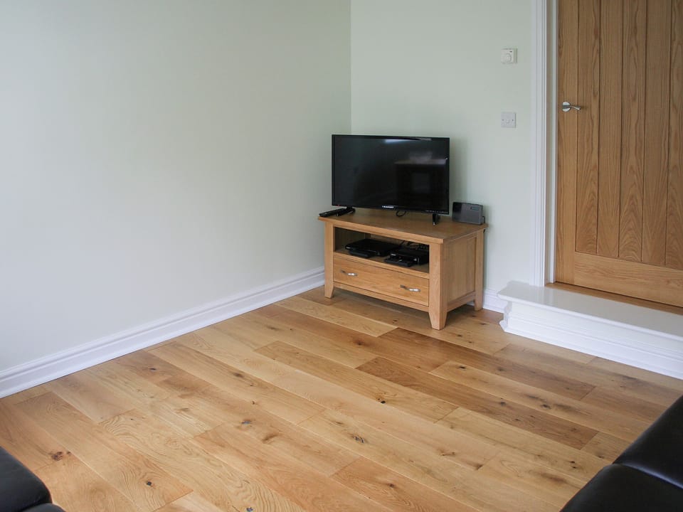 Wonderful wooden-floored living room | Highlands Apartment 3 - The Highlands, Shanklin