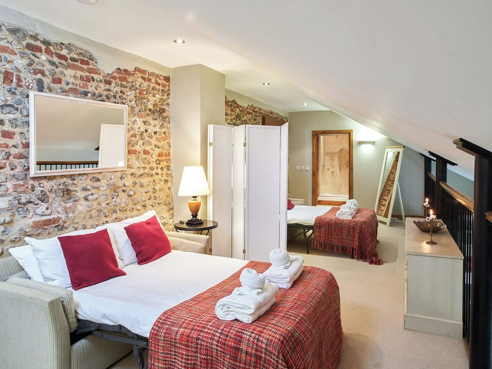Mezzanine | The Henhouse - Manor Mews, Tattersett, near Fakenham