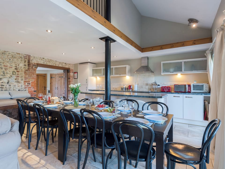 Kitchen and dining area | The Henhouse - Manor Mews, Tattersett, near Fakenham
