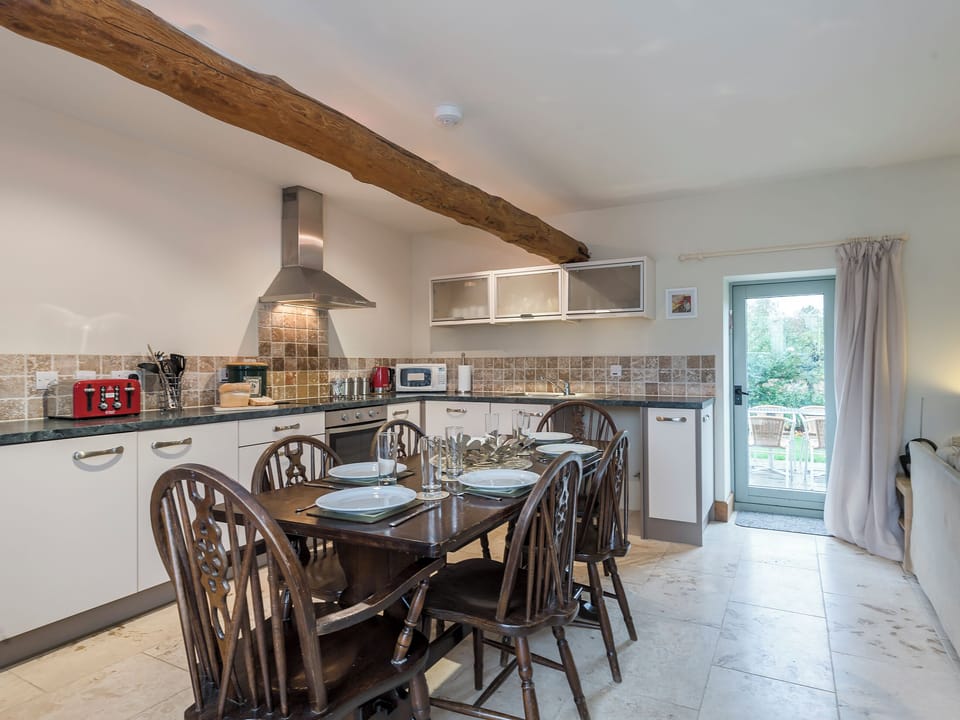 Kitchen and dining area | The Piggery - Manor Mews, Tattersett, near Fakenham