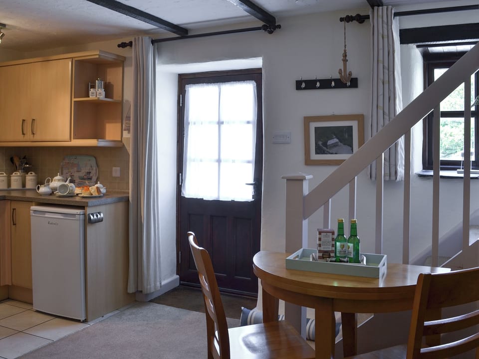 Kitchen and dining area | The Barn - Talehay Cottages, Pelynt, near Looe