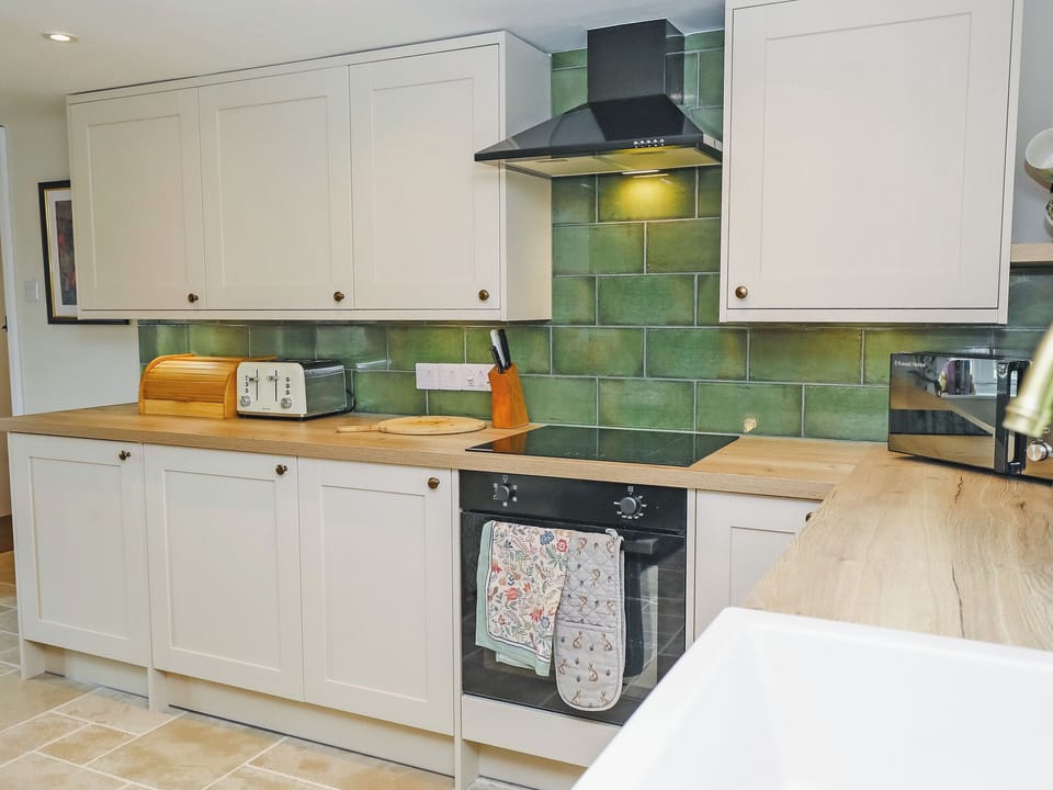 Kitchen | Carters Cottage - Rudge Farm Cottages, Chilcombe, near Bridport